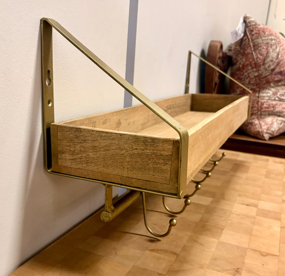Shelf