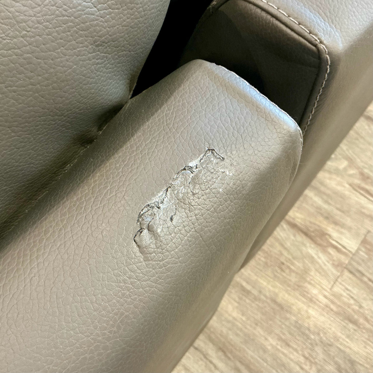 Palisar Sofa