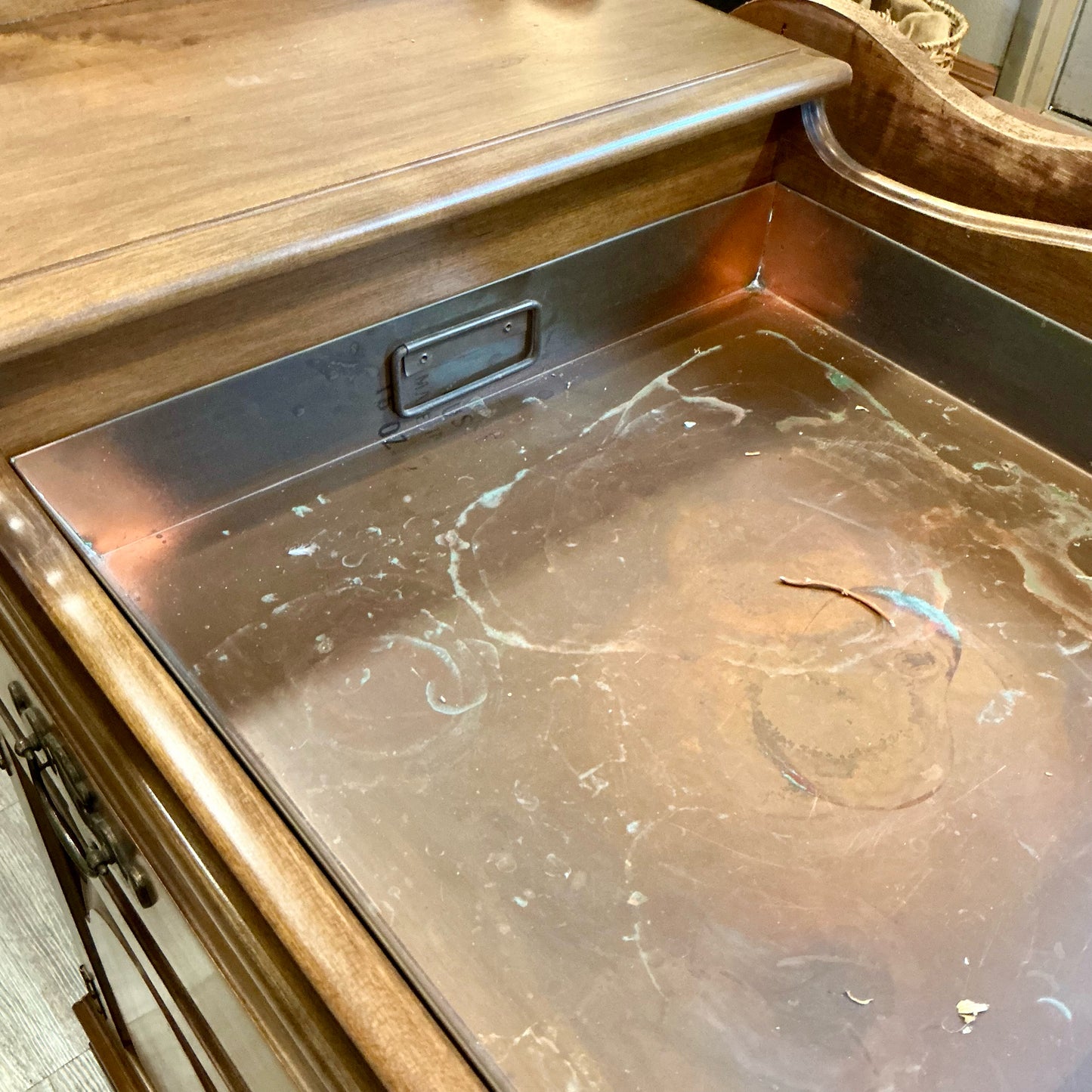 Dry Sink