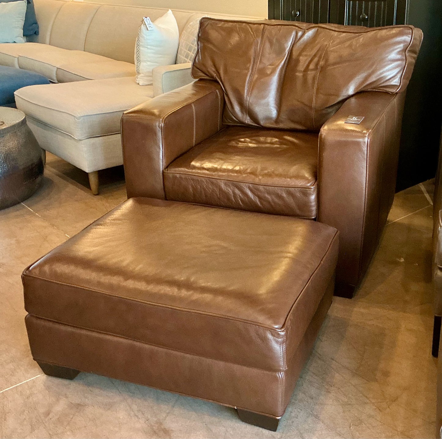Chair w/Ottoman