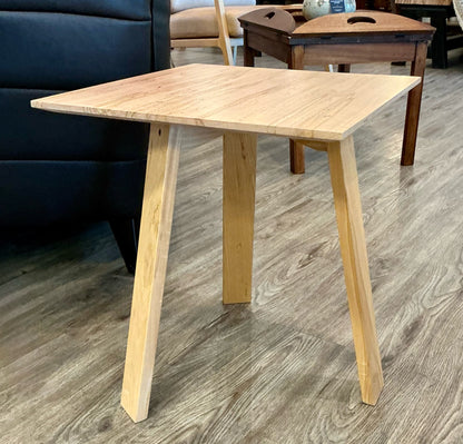 MEK designs Side Table