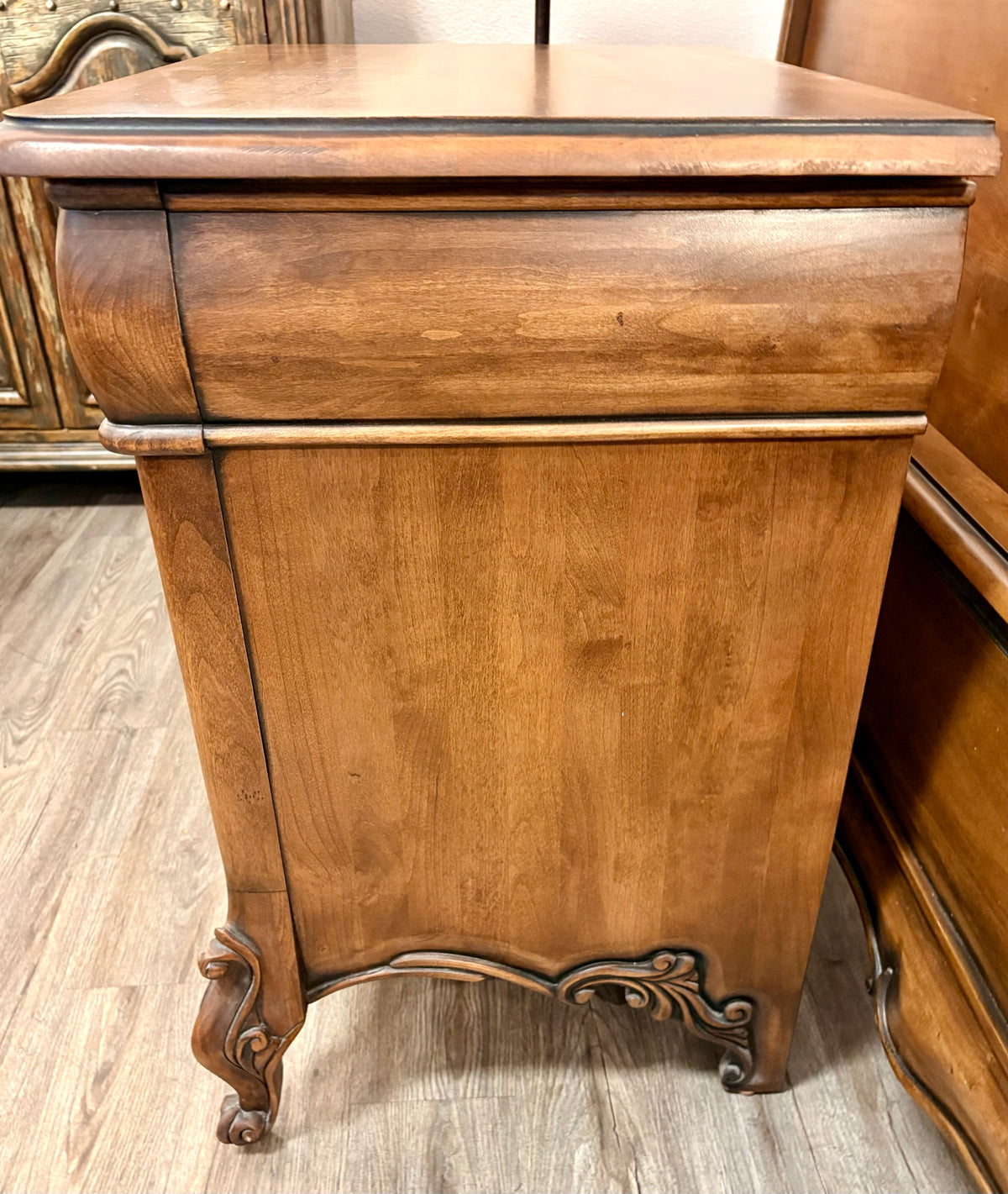 Oakwood Interiors Nightstand