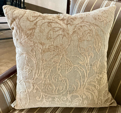 Evandale Pillow