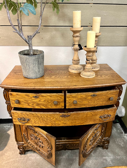 Carved oak sideboard 3 drawer 2-door