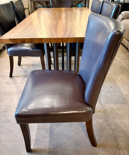 Dining Table & Chairs