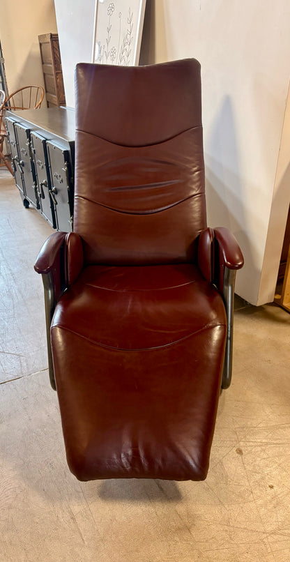 Zero Gravity Recliner