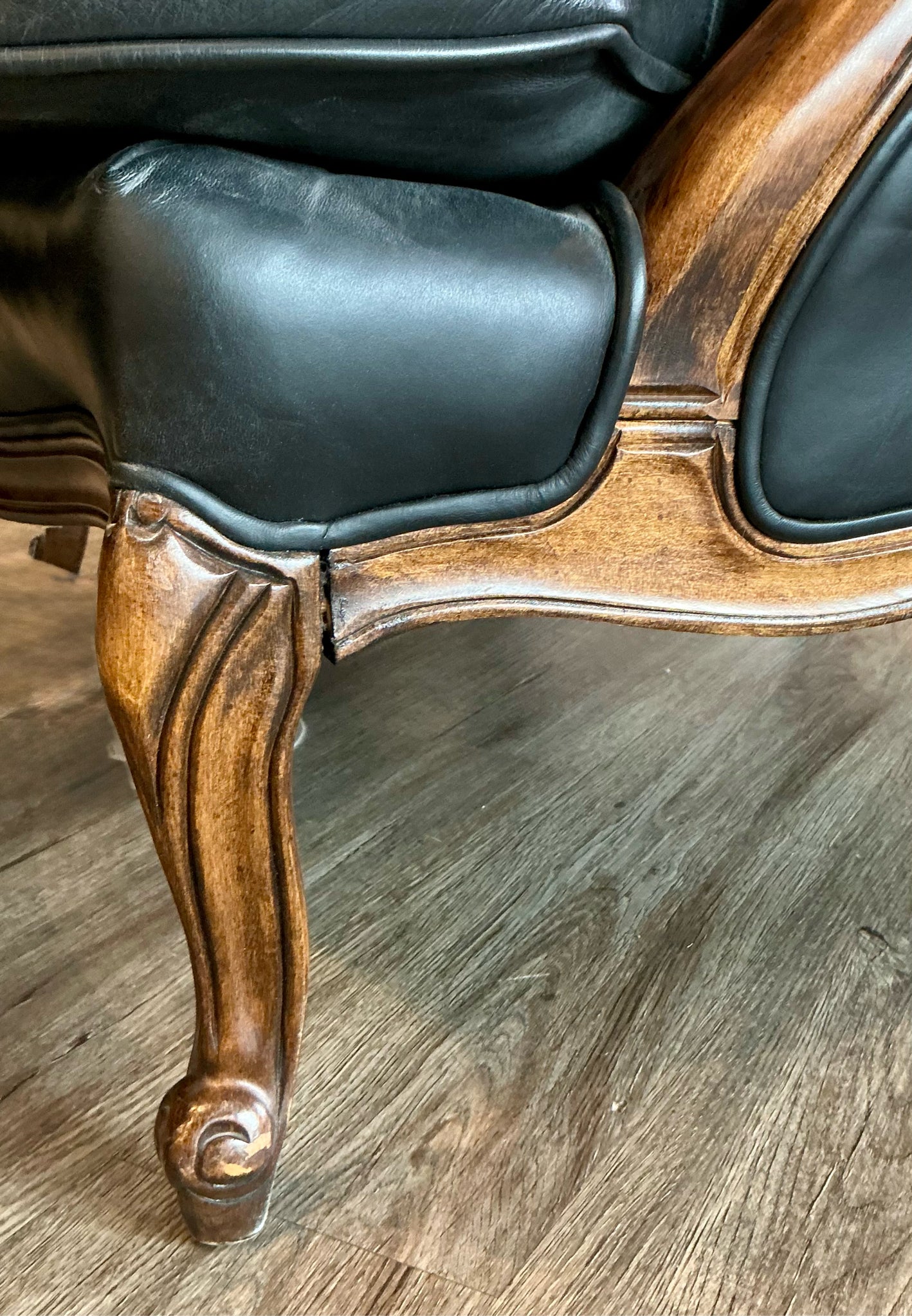Sam Moore Chair w/Ottoman