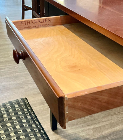 Ethan Allen Dining Table & Chairs