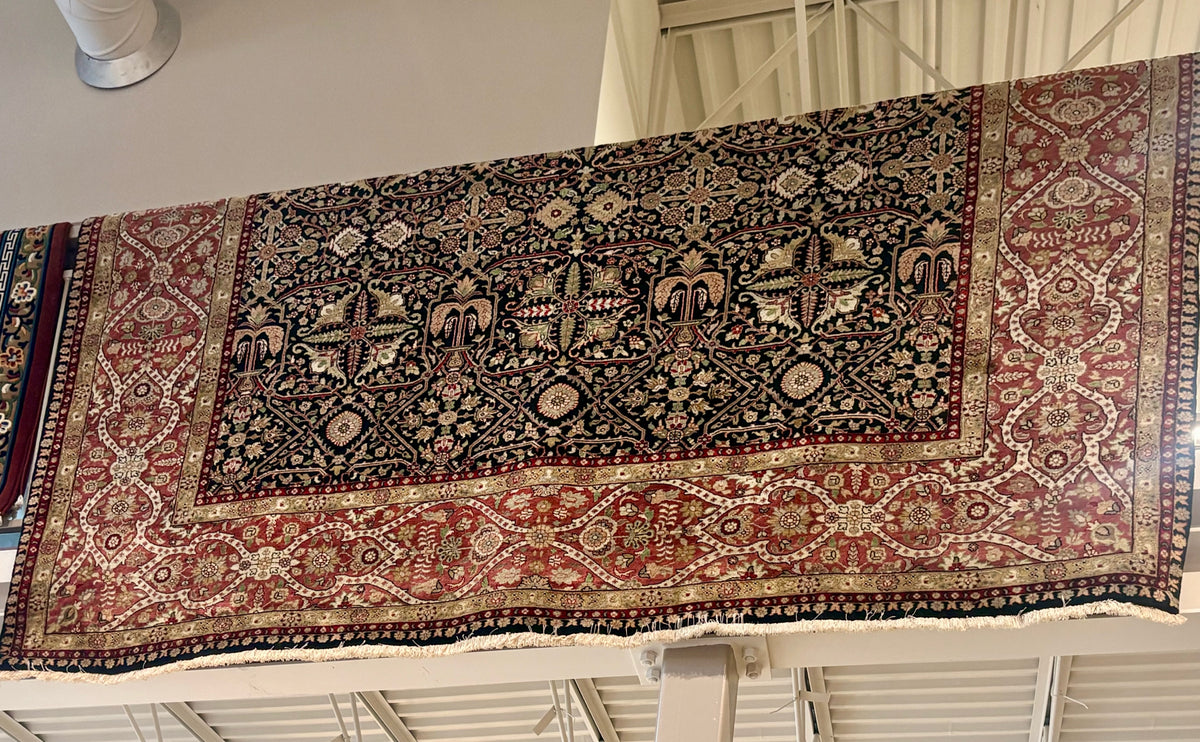 Rug