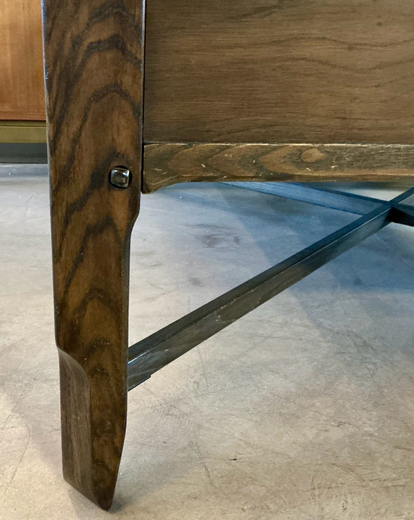 Universal Coffee Table