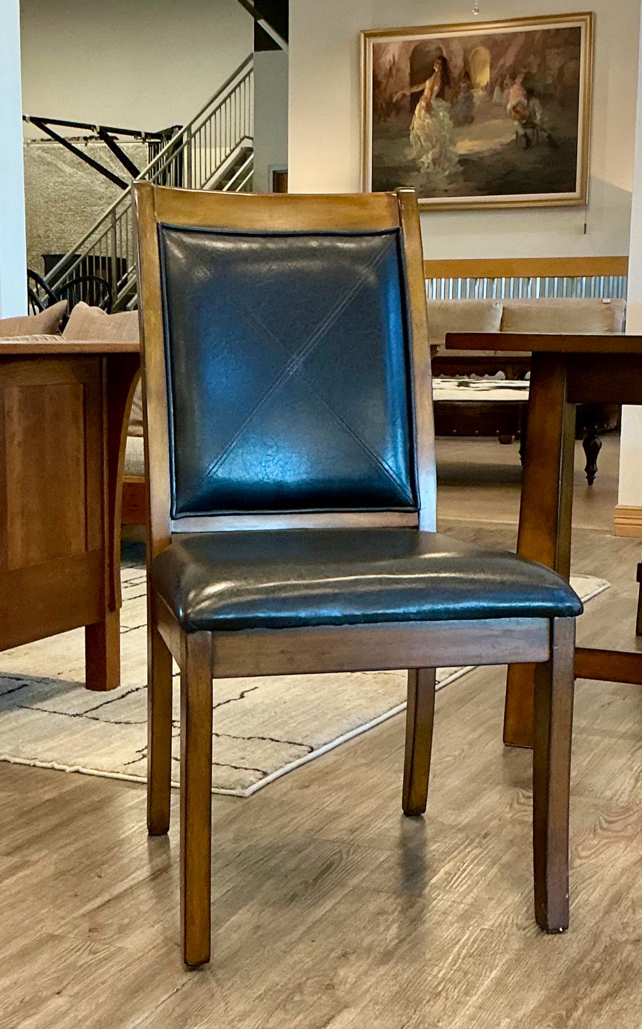 Table & 4 Chairs