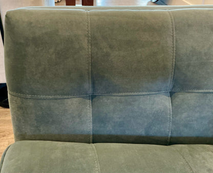 Vista Loveseat