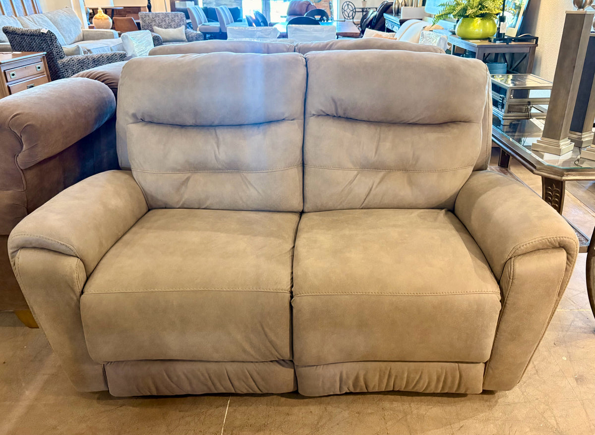 La-Z-Boy Power Recline Loveseat
