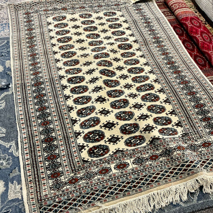 Rug