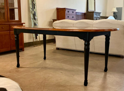 Thomasville Dining Table & Chairs