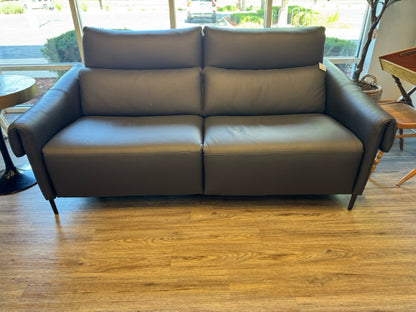 ODEON Loveseat