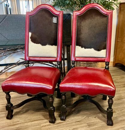 Pair Chairs