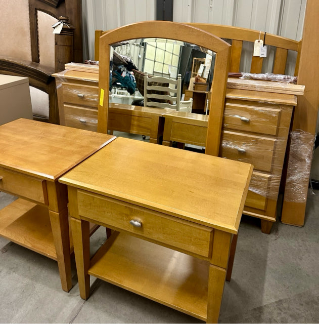 Ethan Allen Bedroom Set