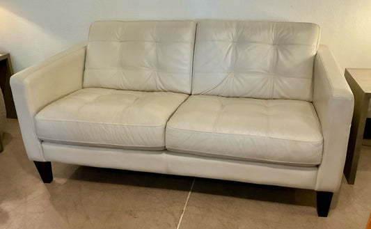Chateau D'ax Loveseat