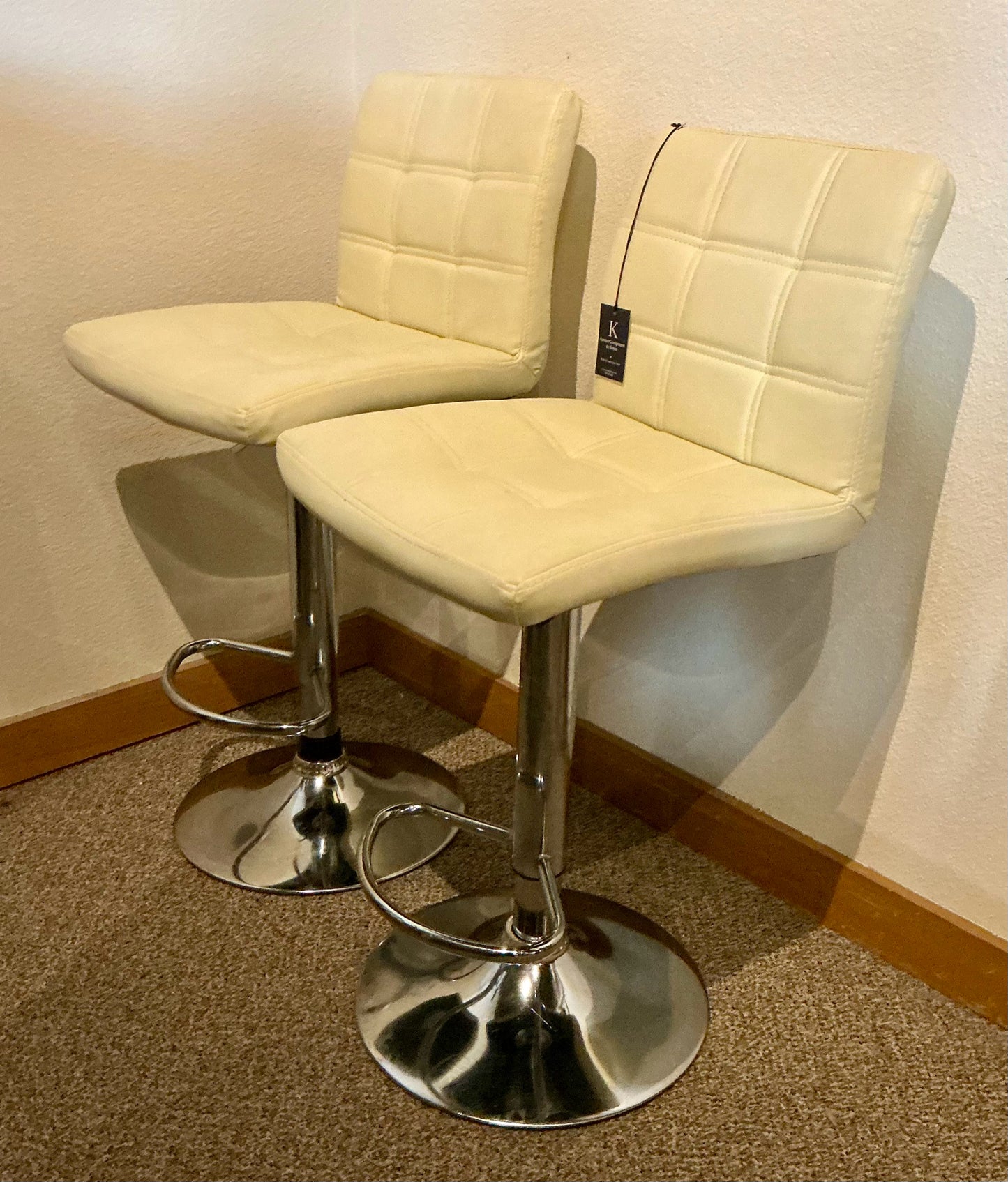Pair Stools