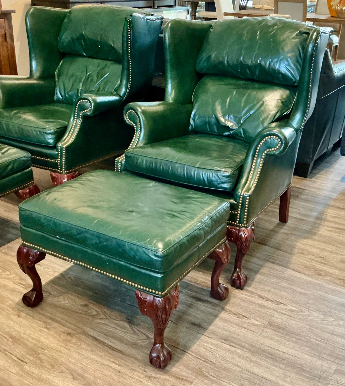 Chair w/Ottoman