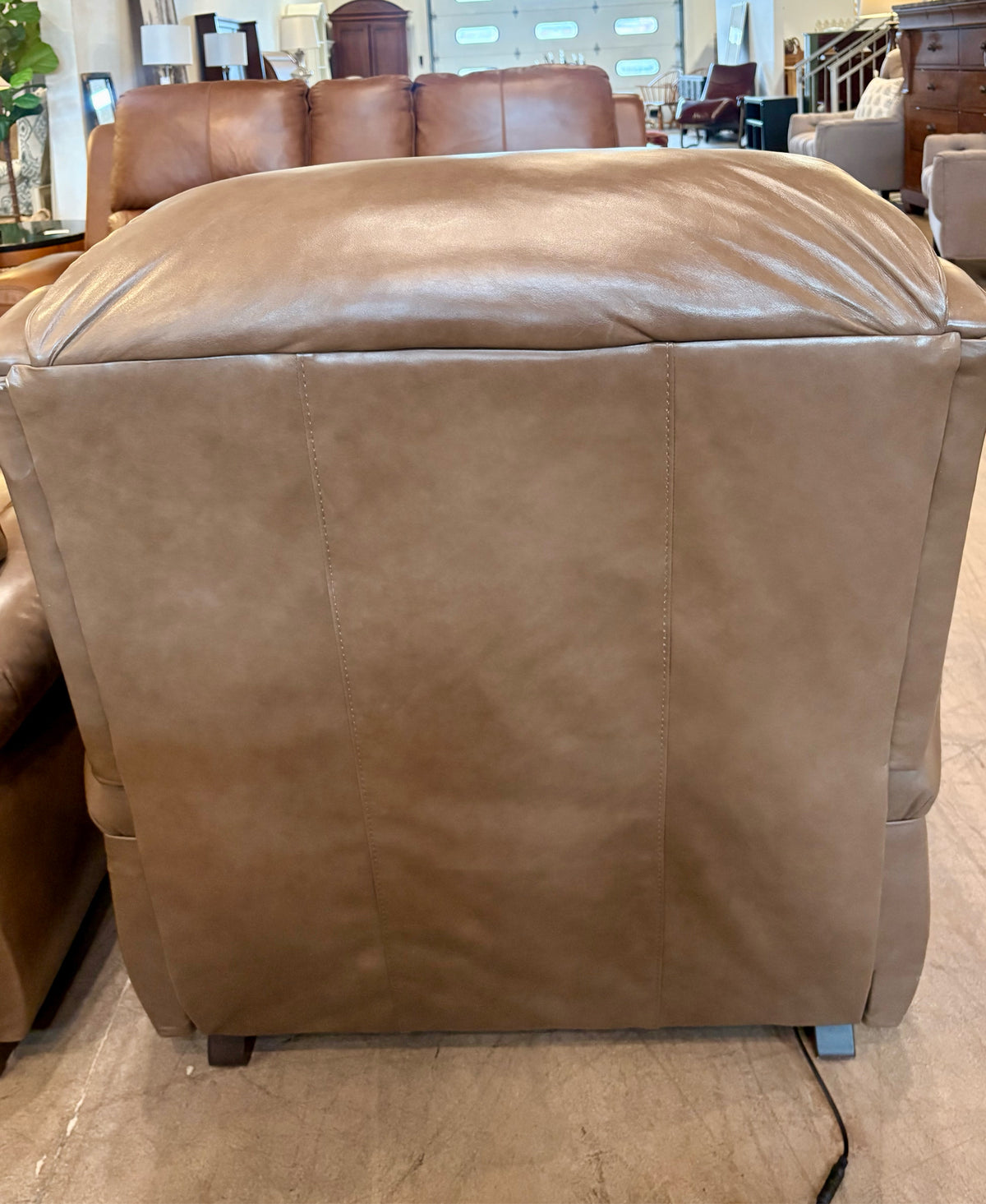 Smith Brothers Power Recliner