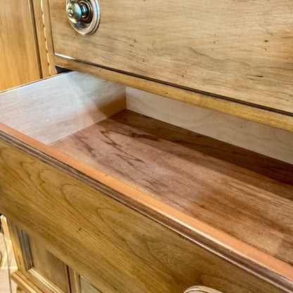Lexington Gentlemans Chest