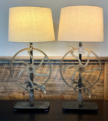 Vintage Studios Lamp