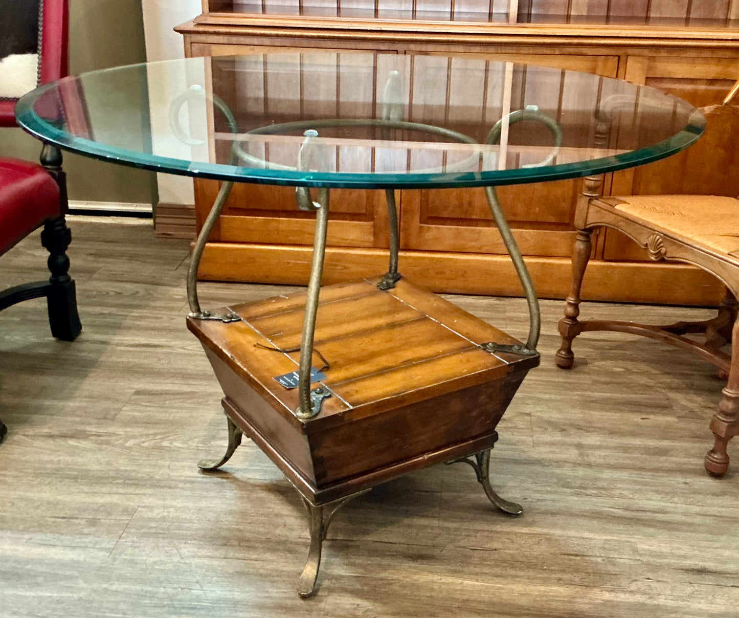 Glass Round Table