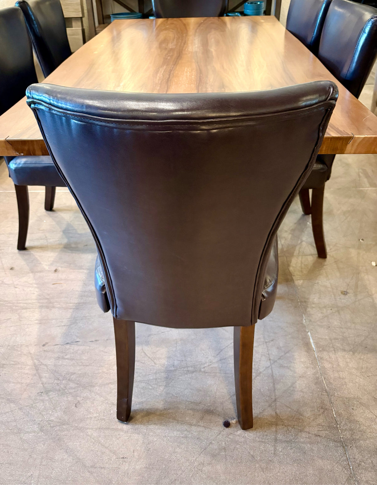 Dining Table & Chairs