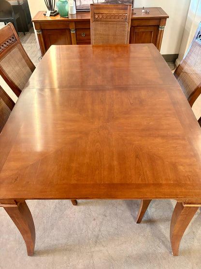 Lexington Dining Table & Chairs