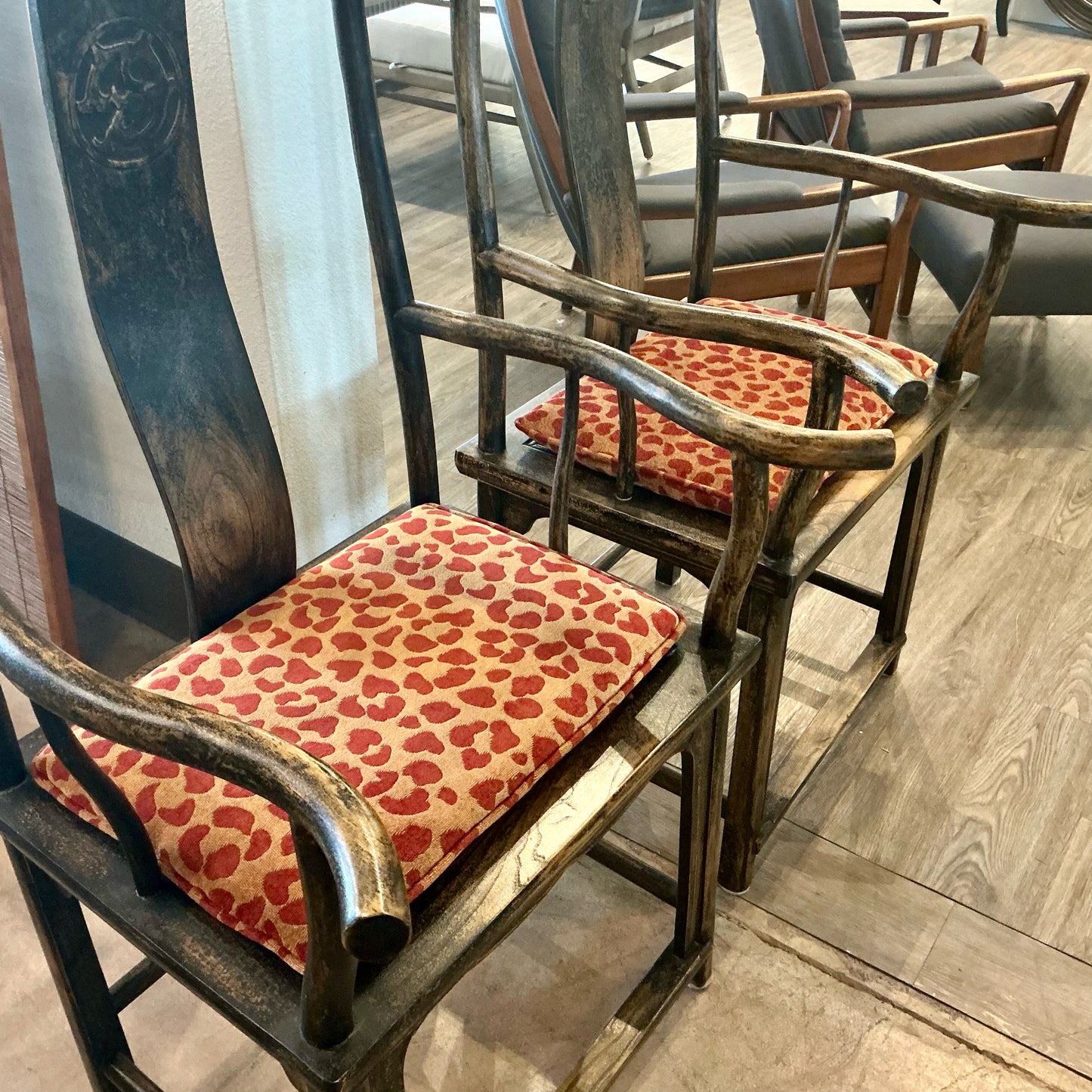 Chair (Pair)