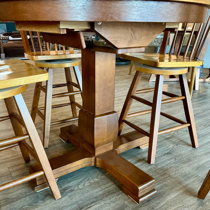 Table & 4 Chairs