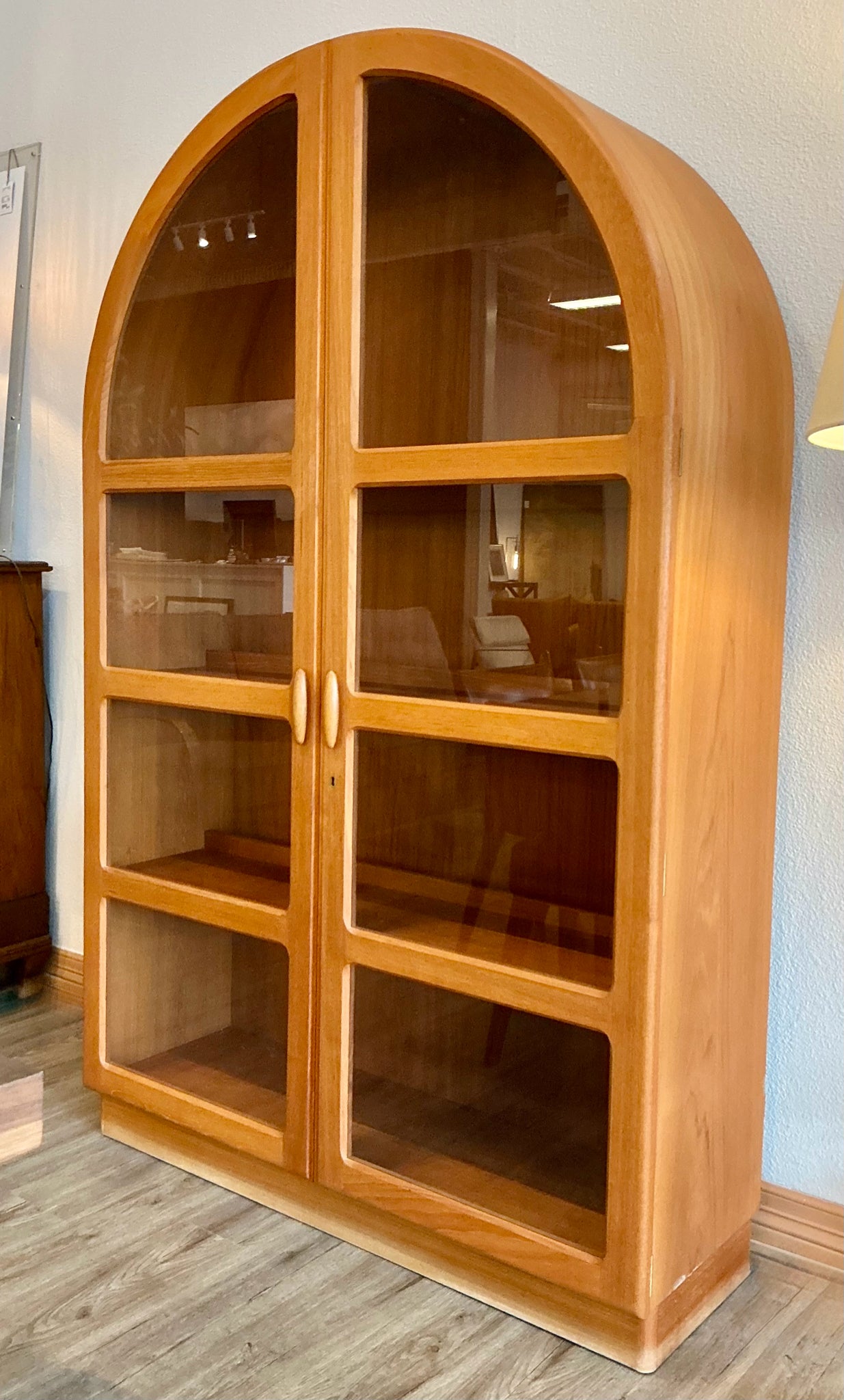 Dyrlund Hutch
