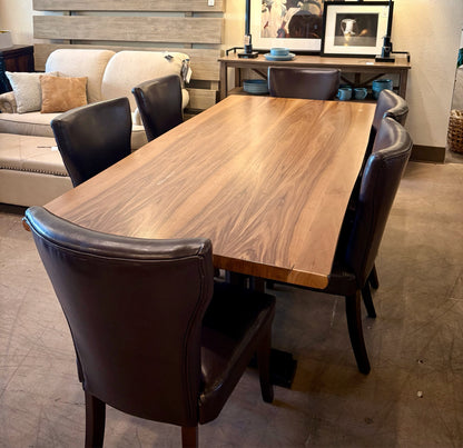 Dining Table & Chairs