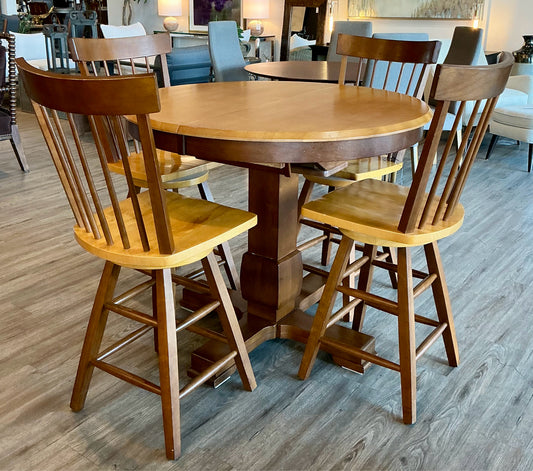 Table & 4 Chairs