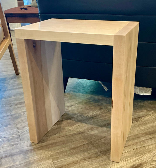 MEK designs Side Table