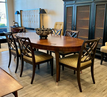 Ethan Allen Table & 6 Chippendale Style Chairs & 2 Verlain Arm Chairs