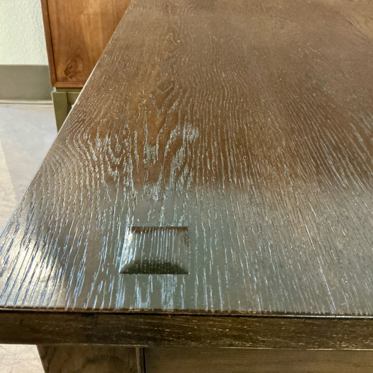 Universal Coffee Table