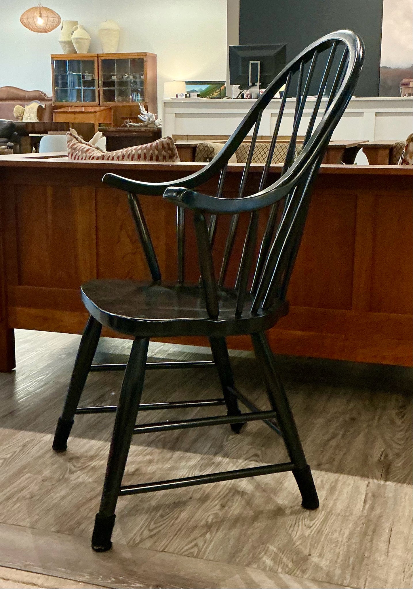 Thomasville Dining Table & Chairs