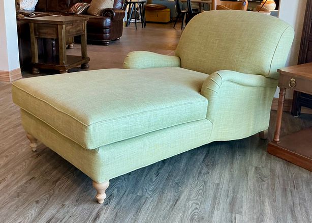 Serena & Lily Chaise