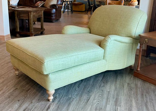 Serena & Lily Chaise