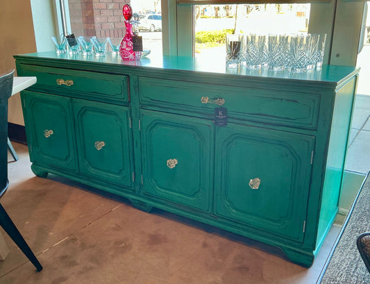 Davis Cabinet Co. Buffet
