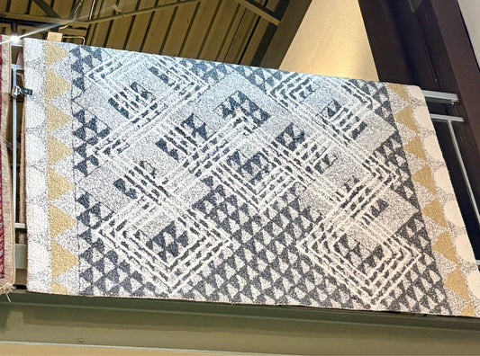 Rug