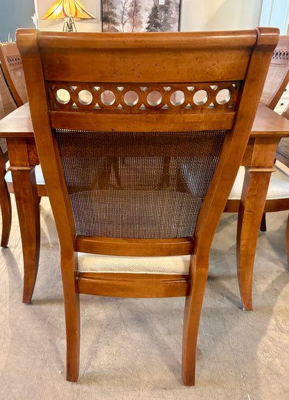 Lexington Dining Table & Chairs
