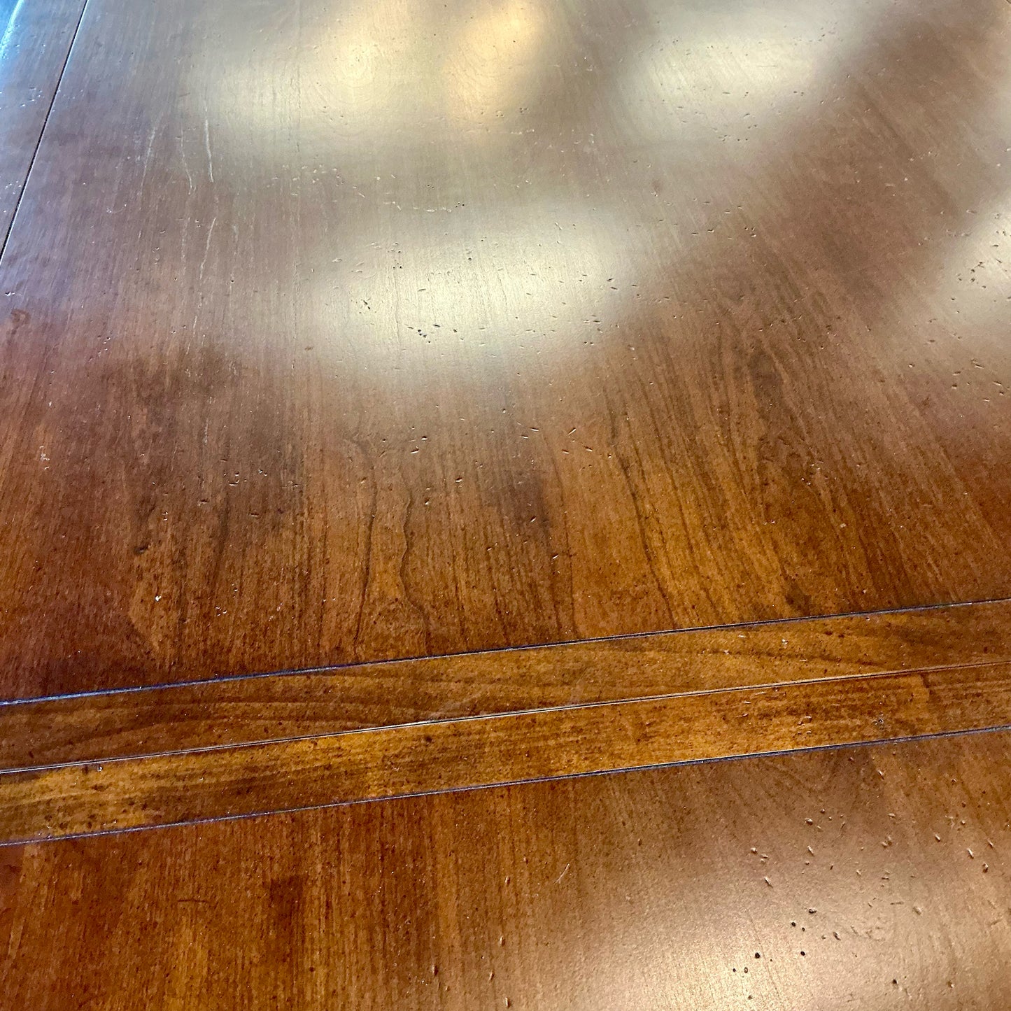 Table & 6 chairs