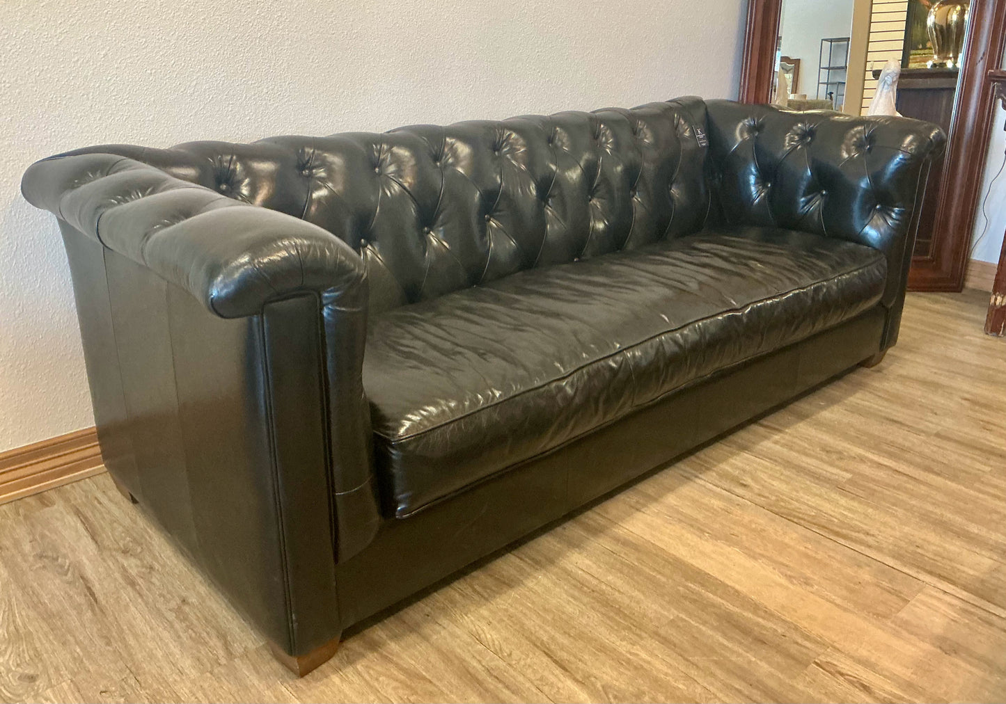 Elite Leather Sofa