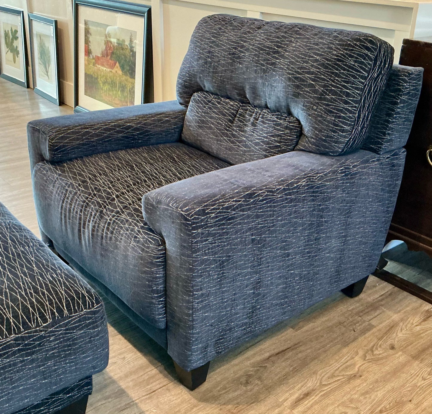 Draper Chair w/Ottoman