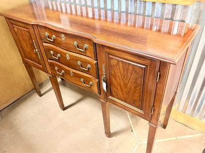 Sideboard
