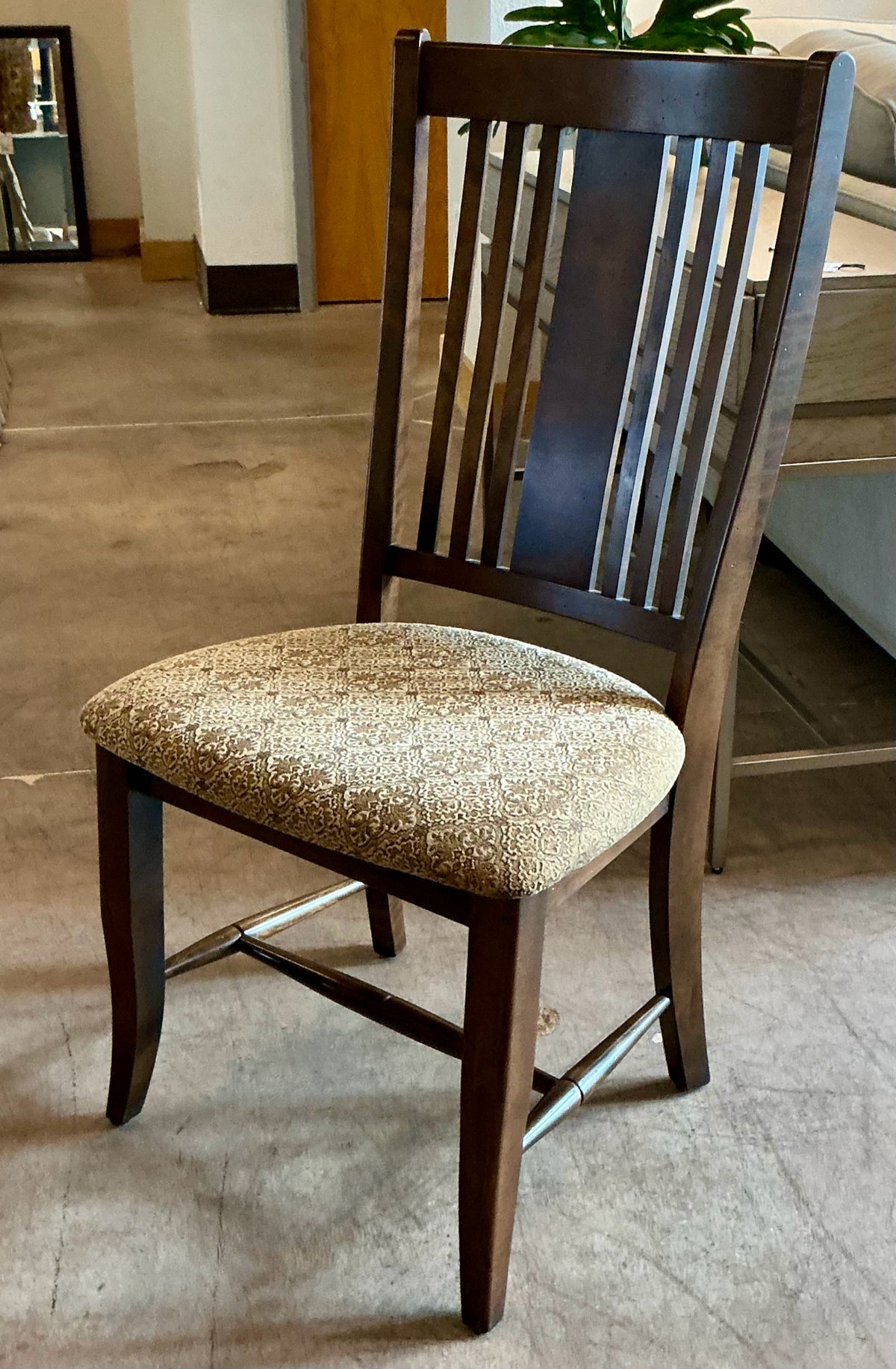 Stickley Dining Table & Chairs